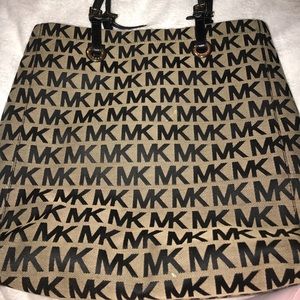 Michael Kors large purse!